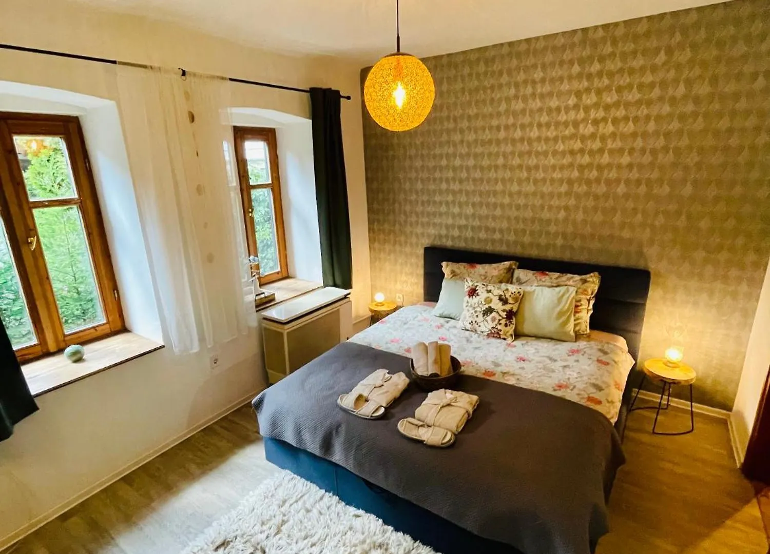 Hedra Apartman Lägenhet Eger