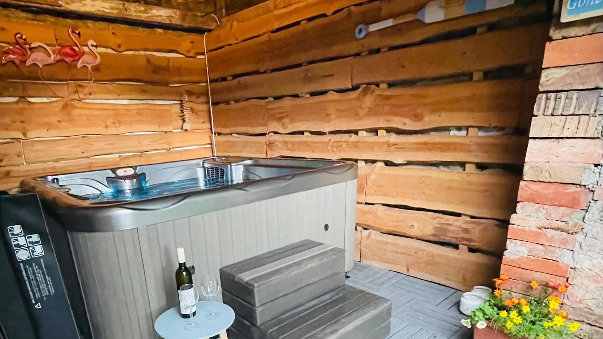 Hedra Apartman Lägenhet Eger